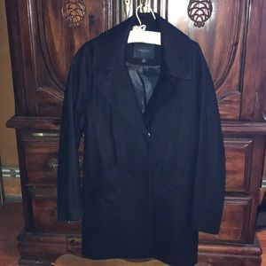 Gorgeous mid thigh winter coat